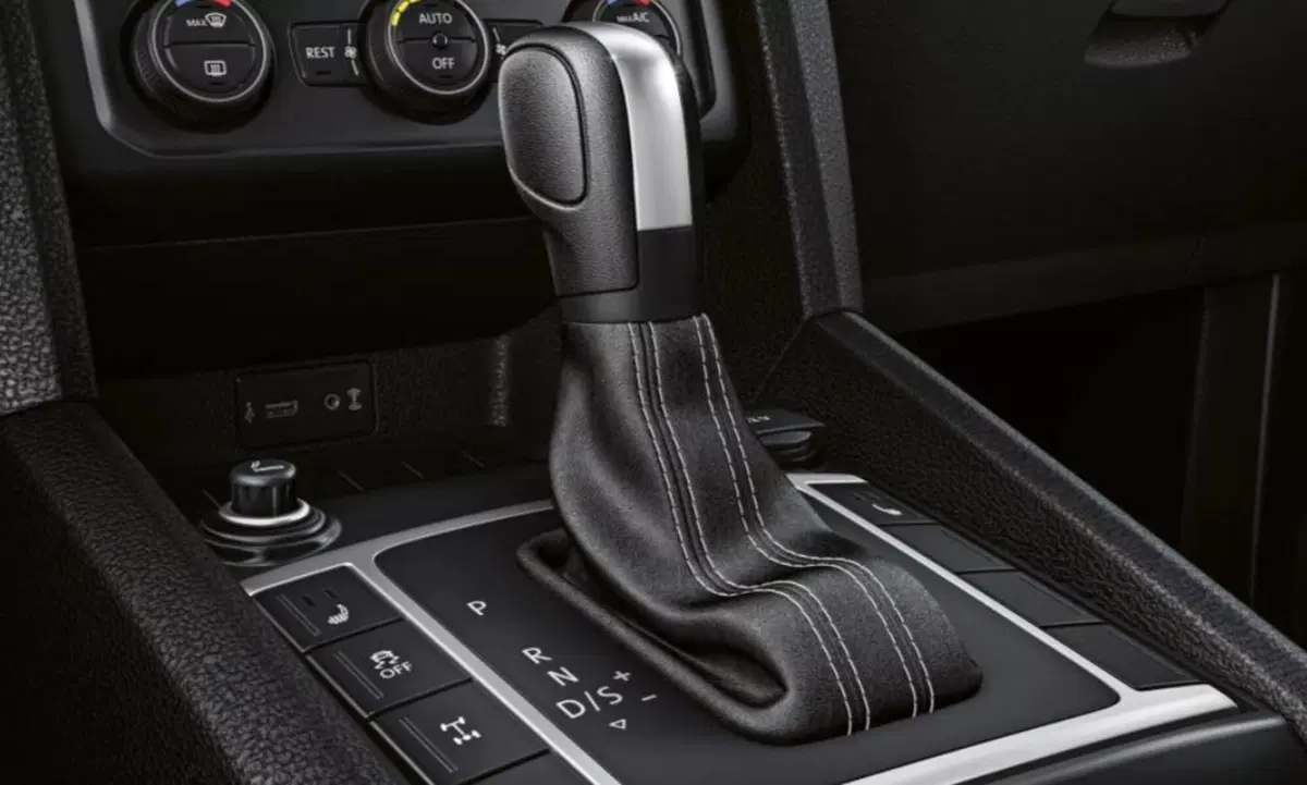 Volkswagen Veicoli Commerciali Amarok 2.0 BiTDI 180 CV Ultimate (15)