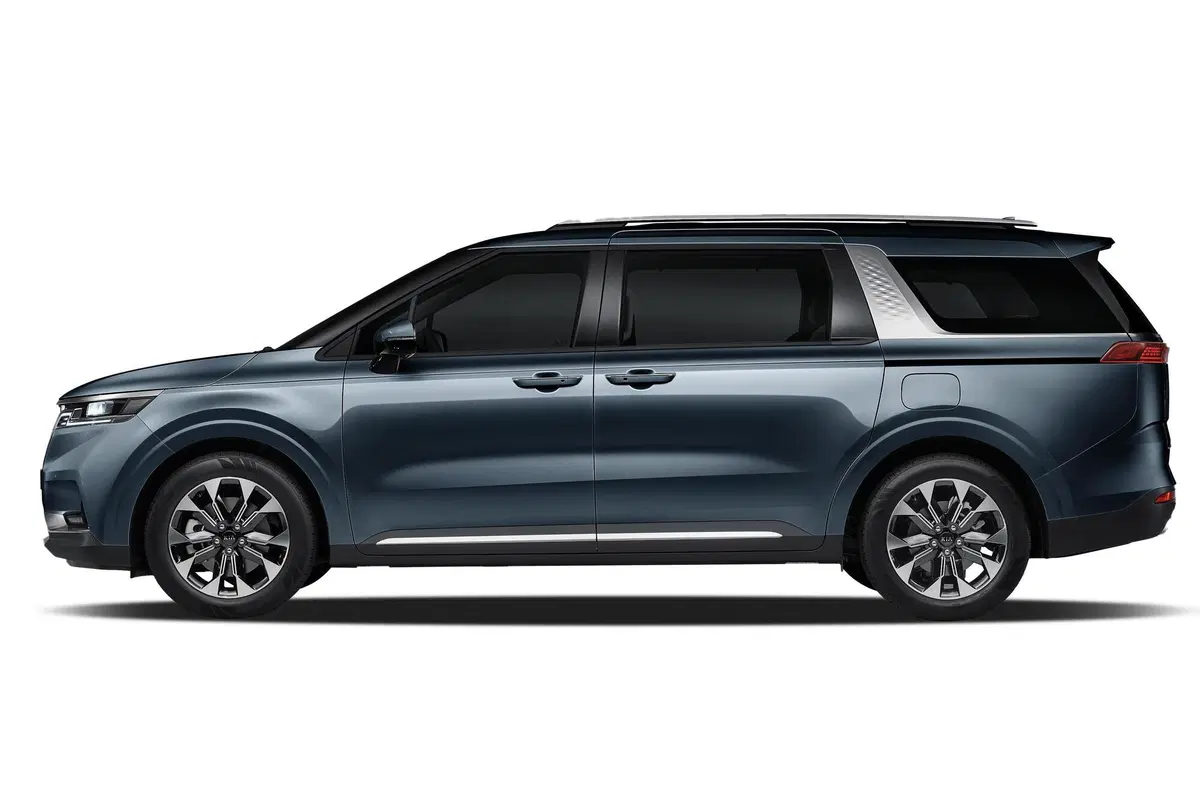 Kia Carnival: ecco la quarta generazione (5)
