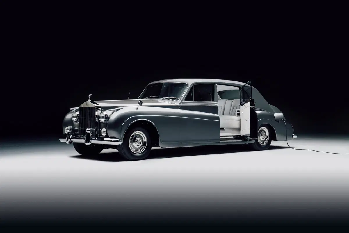 Una Rolls-Royce elettrica? Ci pensa Lunaz (3)