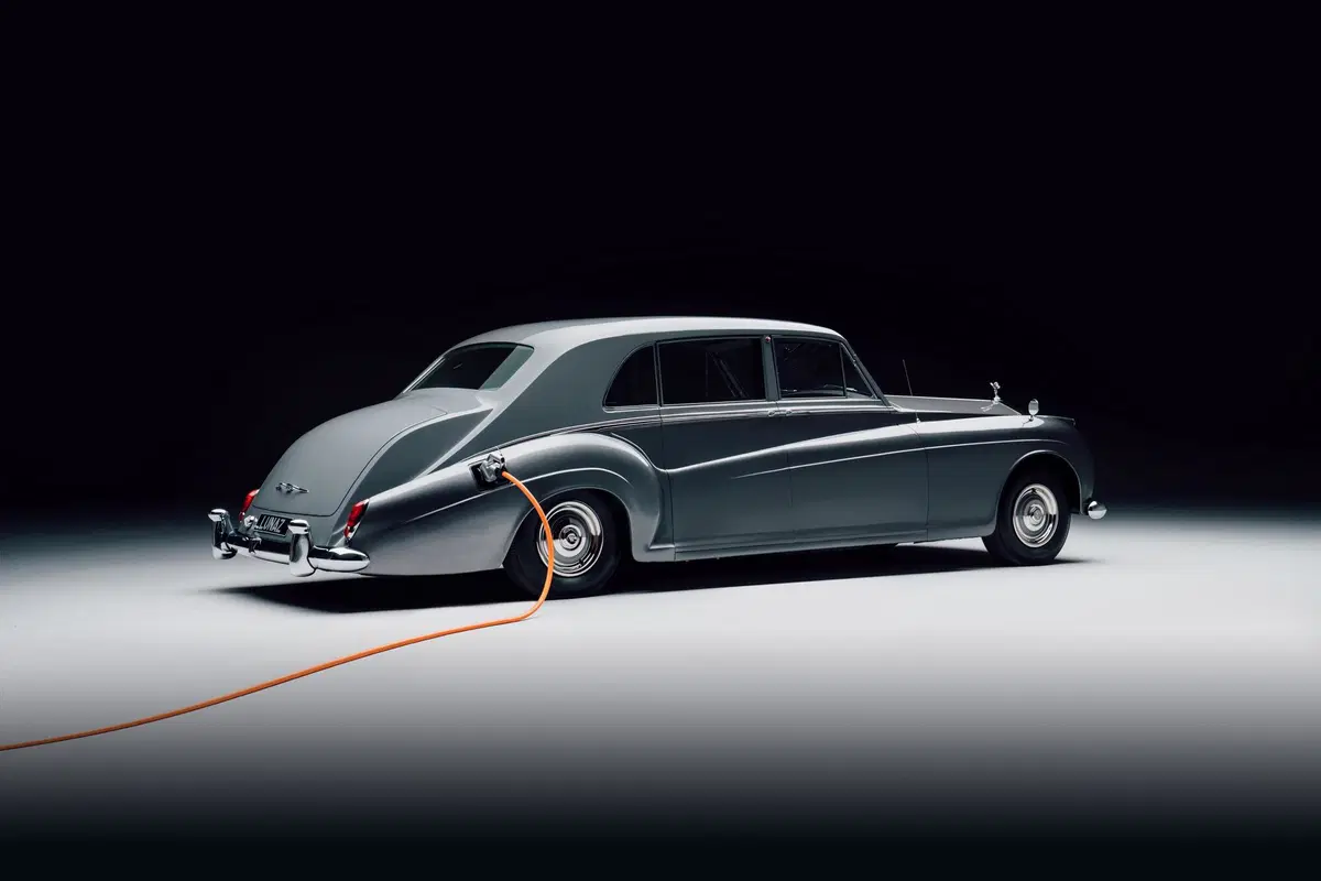 Una Rolls-Royce elettrica? Ci pensa Lunaz (4)