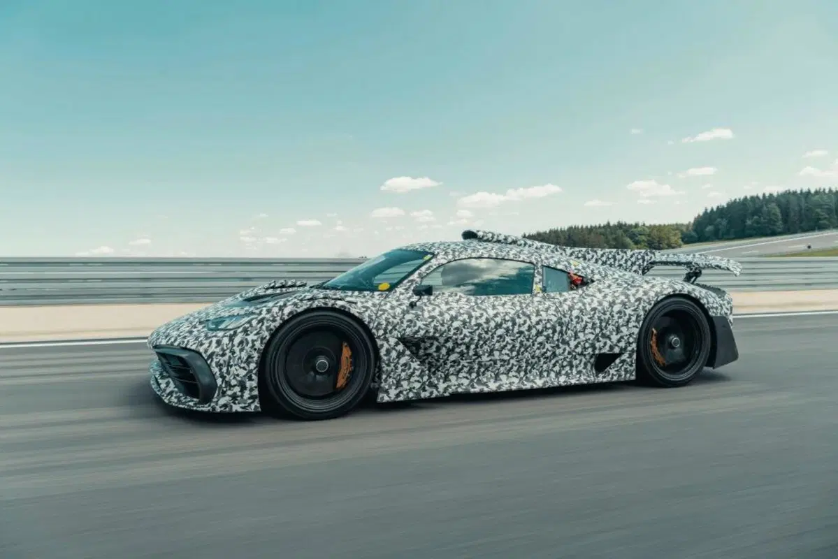 Mercedes AMG One: esiste davvero ed pronta, ma sarà per pochi [FOTO] (3)