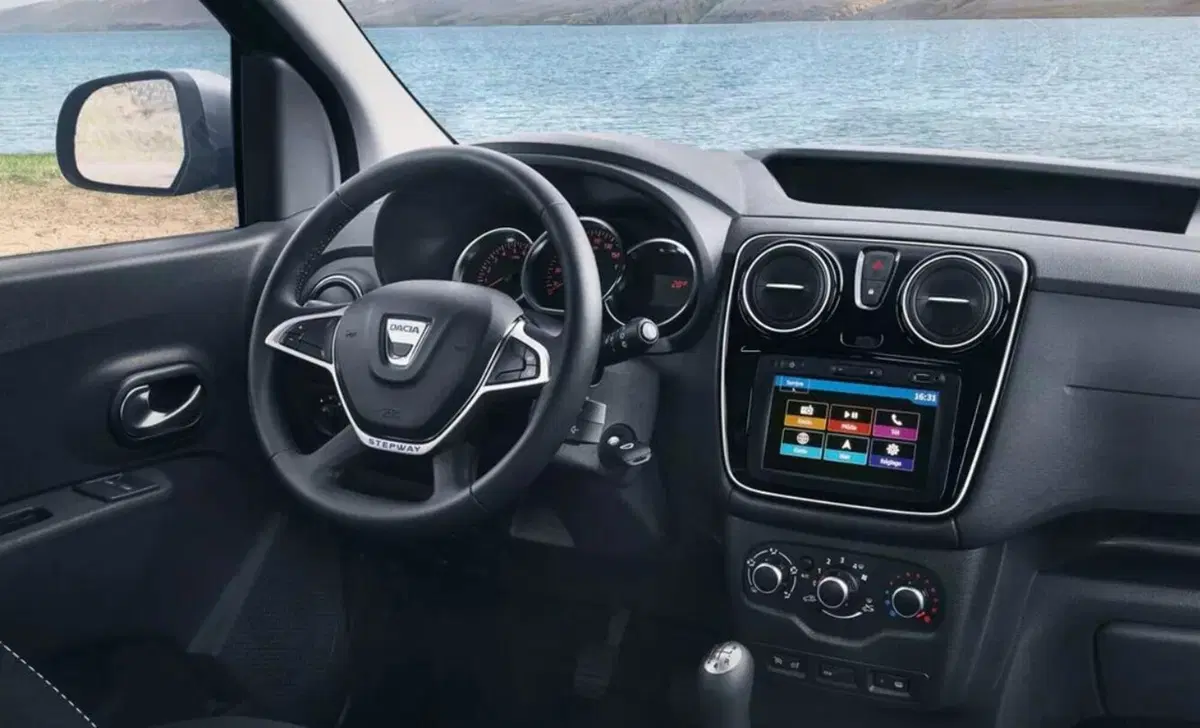 Dacia Dokker 1.6 8V 100CV Start&Stop Serie Speciale Lauréate Family N1 (11)