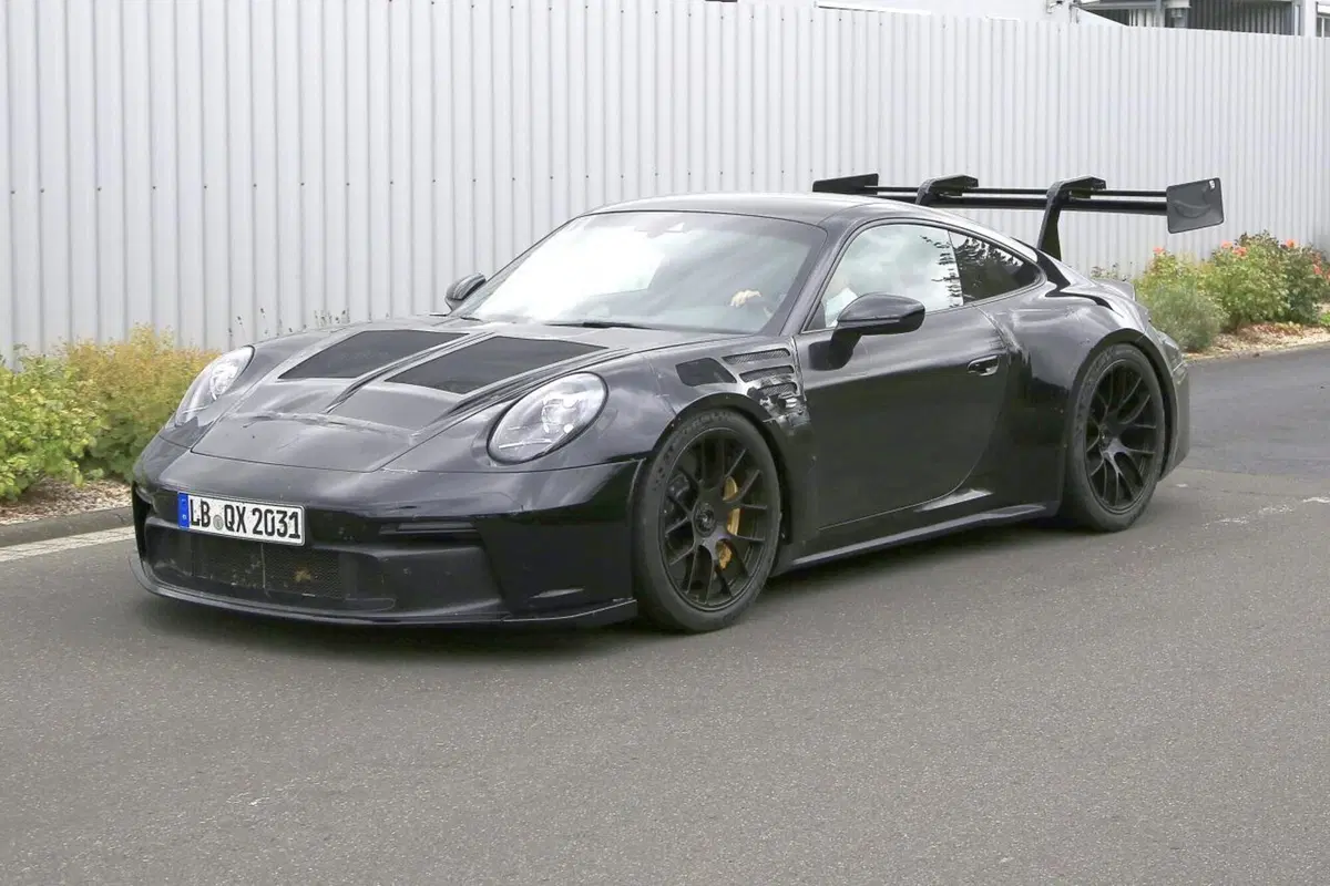 Porsche 911 GT3 RS 2021: eccola in azione in gran segreto (7)