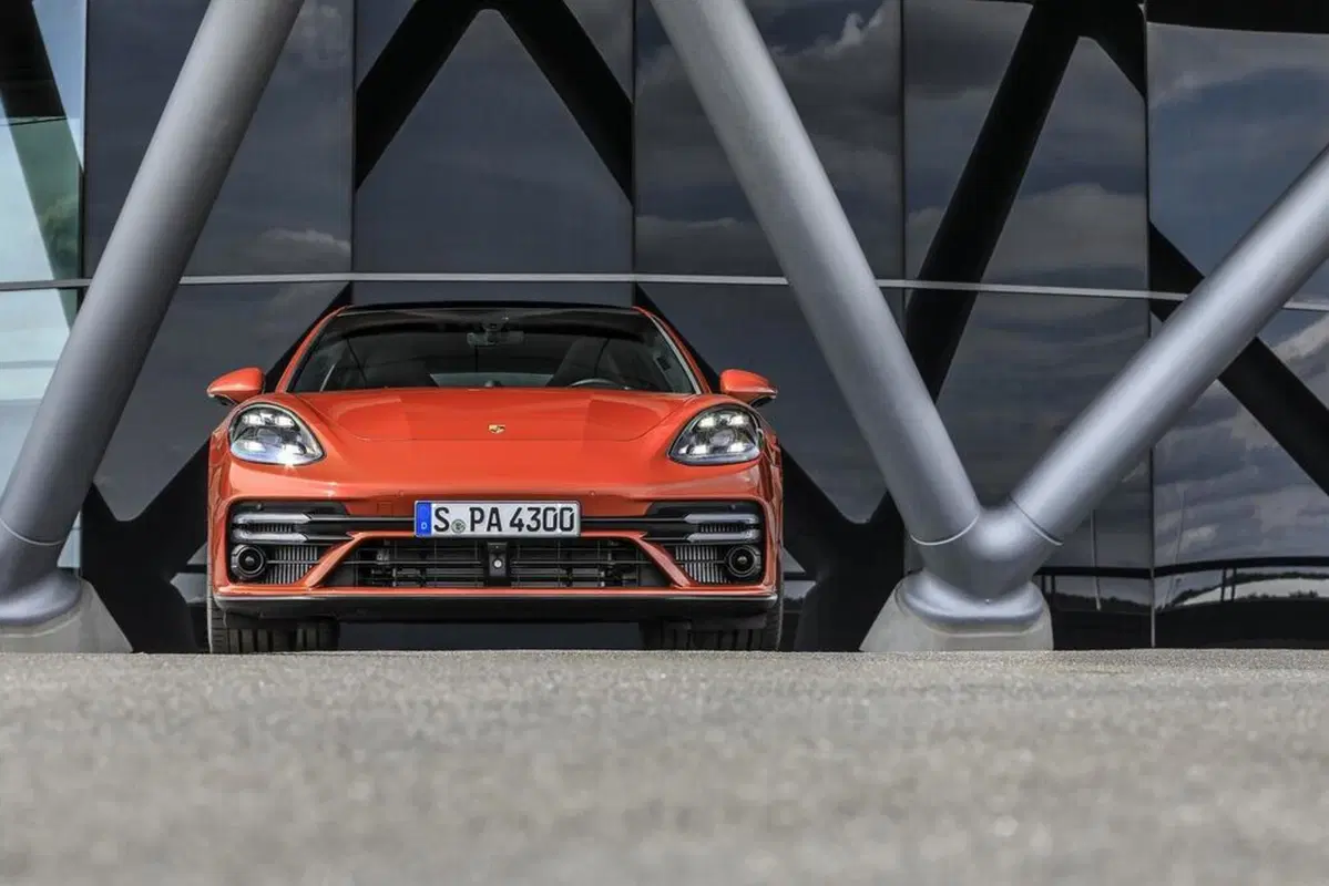 Porsche Panamera: facelift e più potenza  (7)