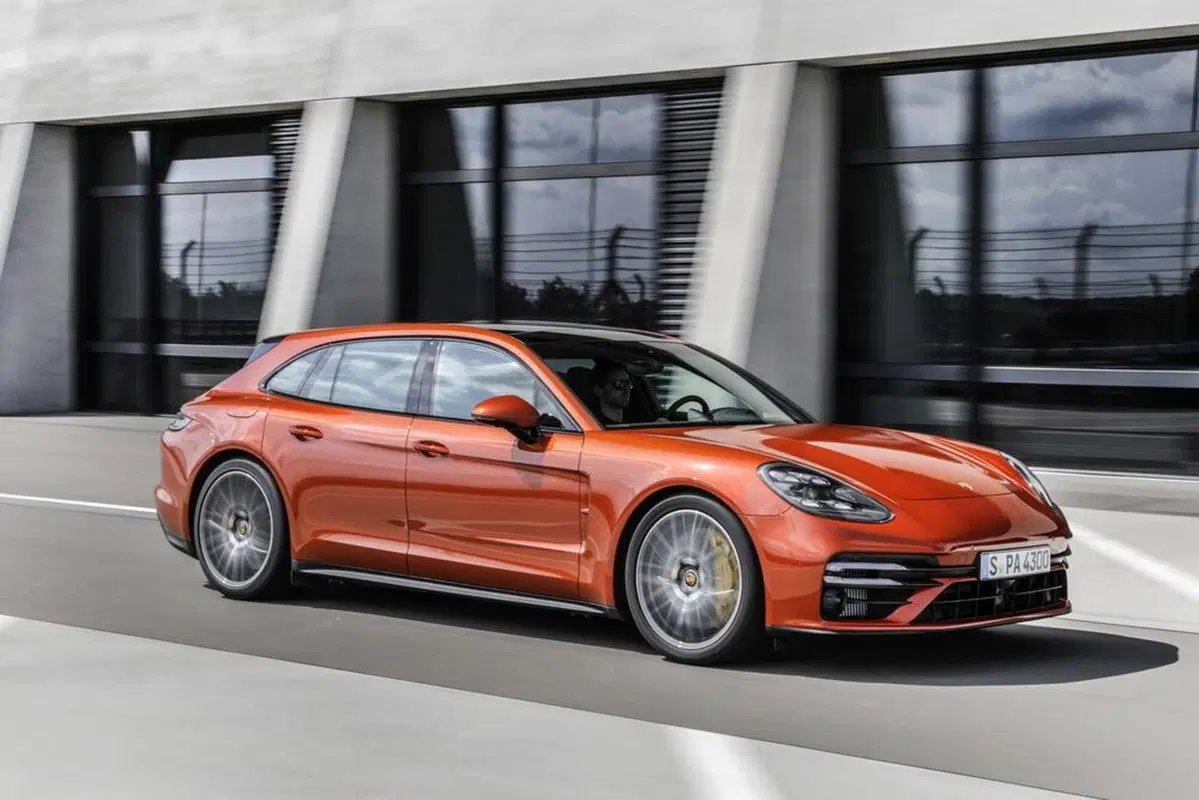 Porsche Panamera: facelift e più potenza  (11)