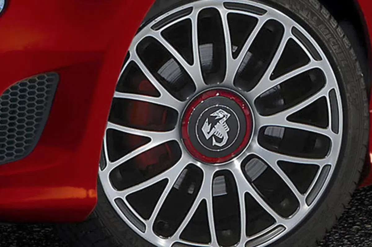 Abarth 595 Cabrio (2012-24) (15)