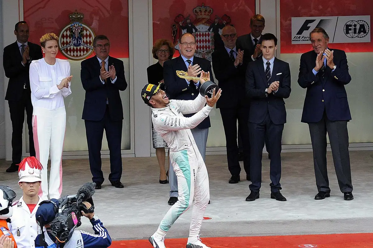 F1, Gp Montecarlo 2016: il vero rivale di Ricciardo? Lo stratega della Red Bull (25)