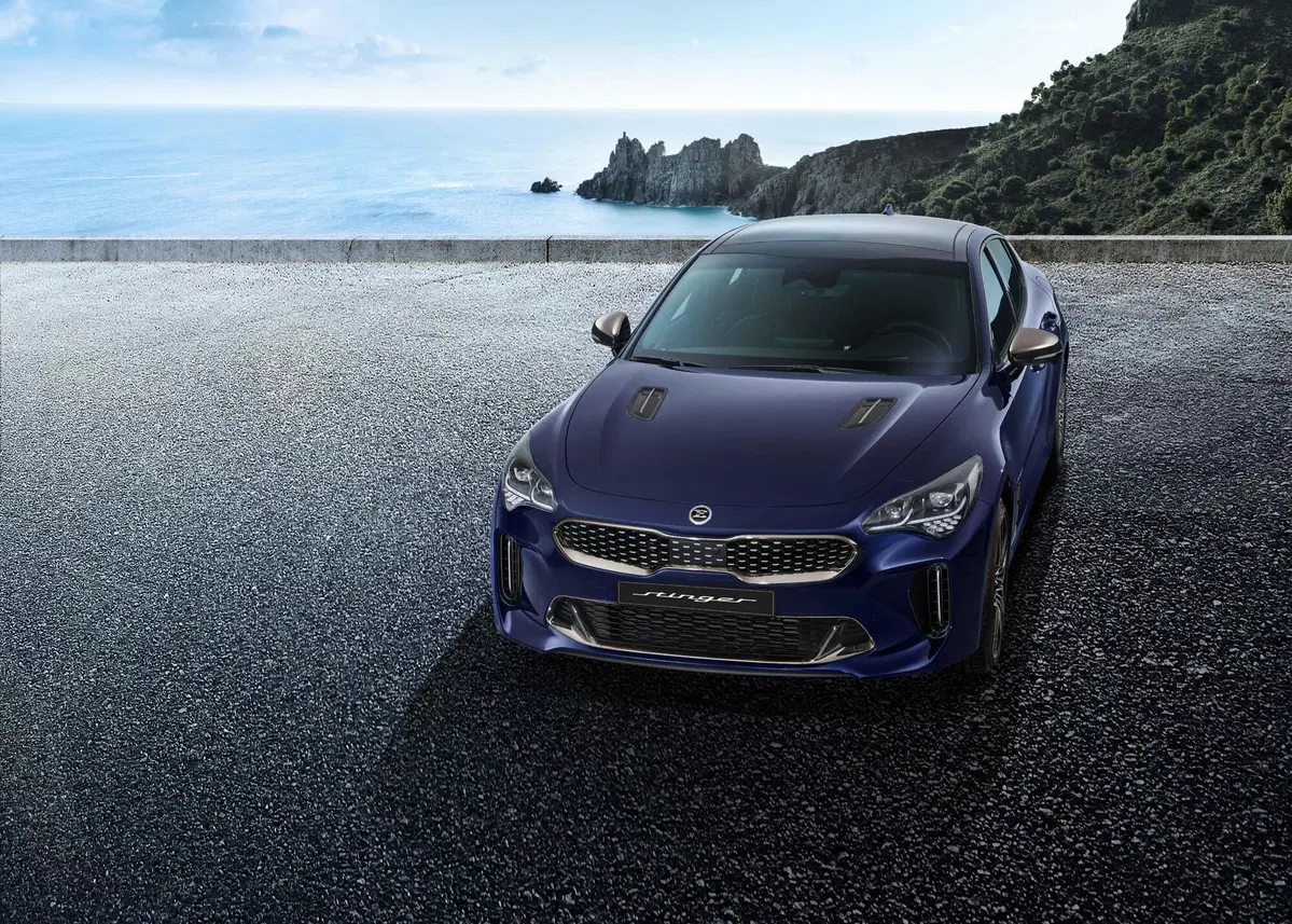 Kia Stinger: in arrivo alcuni aggiornamenti