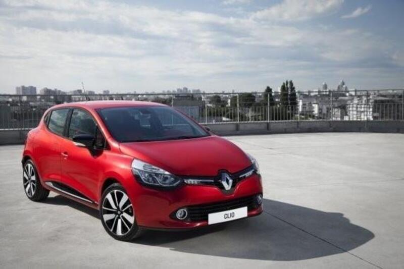 30 anni di Clio: brava Renault, ma la prima 16 anni Novanta&hellip; [video sexy spot]