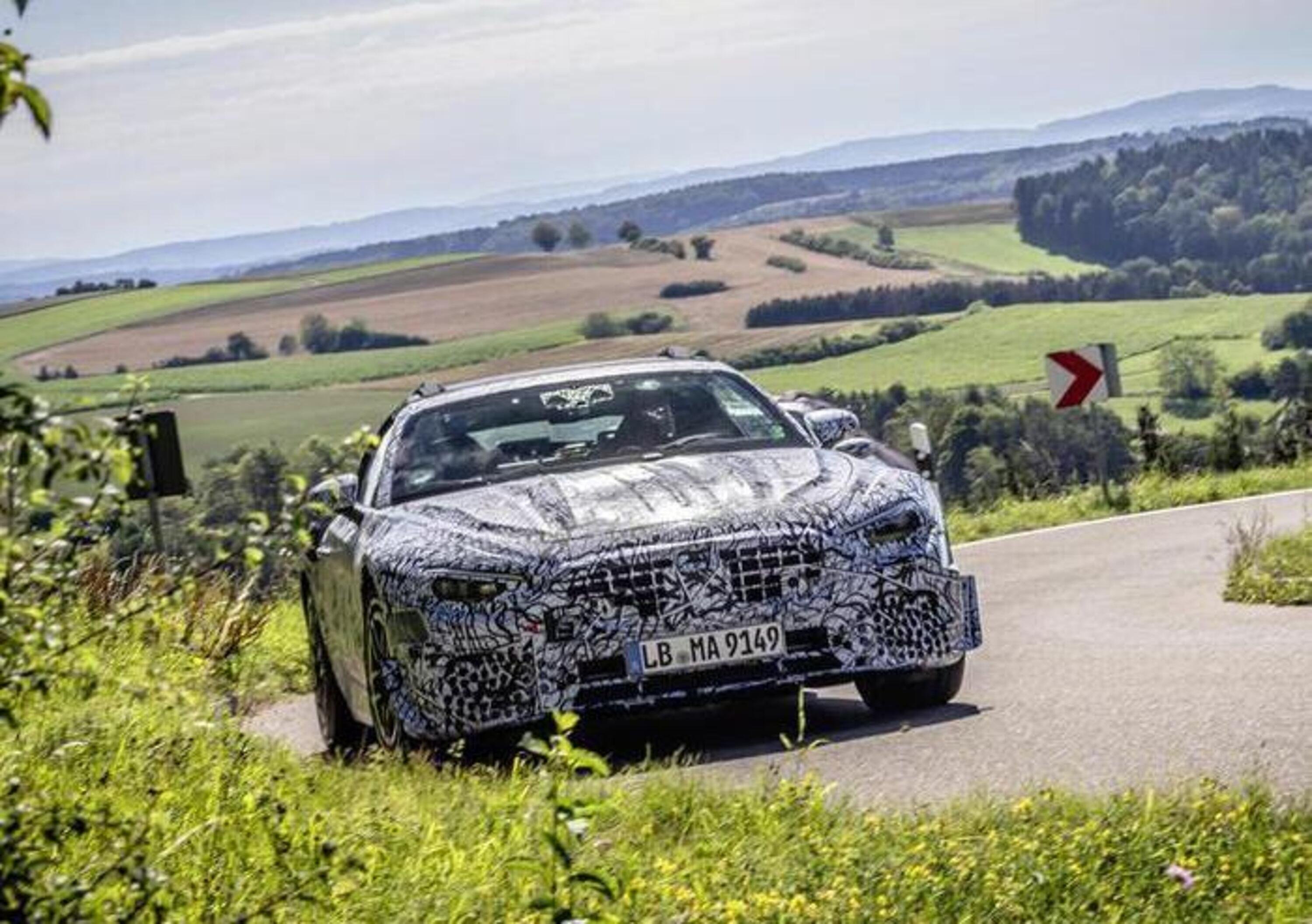 La nuova Mercedes SL (2021) &egrave; tutta AMG: auto top che sfida BMW, Jaguar, Porsche e...