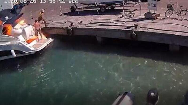 Ponza: barca esplode nel porticciolo durante il rifornimento, donna miracolata [VIDEO]