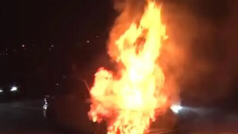 Fiamme dai freni: la brutta fine dell'Audi RS3 super-modificata! [VIDEO]