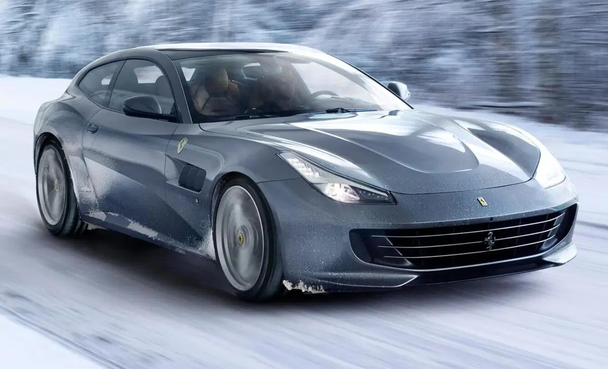 Ferrari GTC4 Lusso (7)