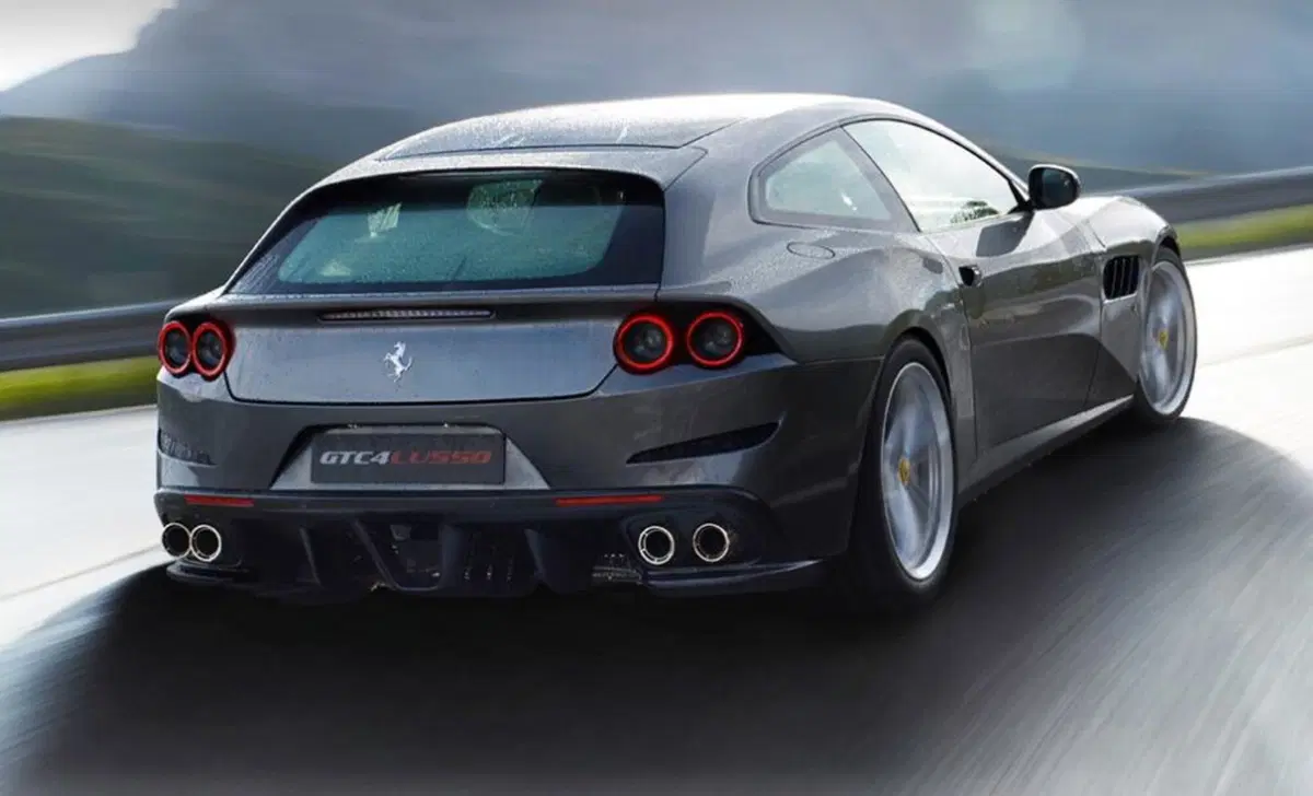 Ferrari GTC4 Lusso (9)