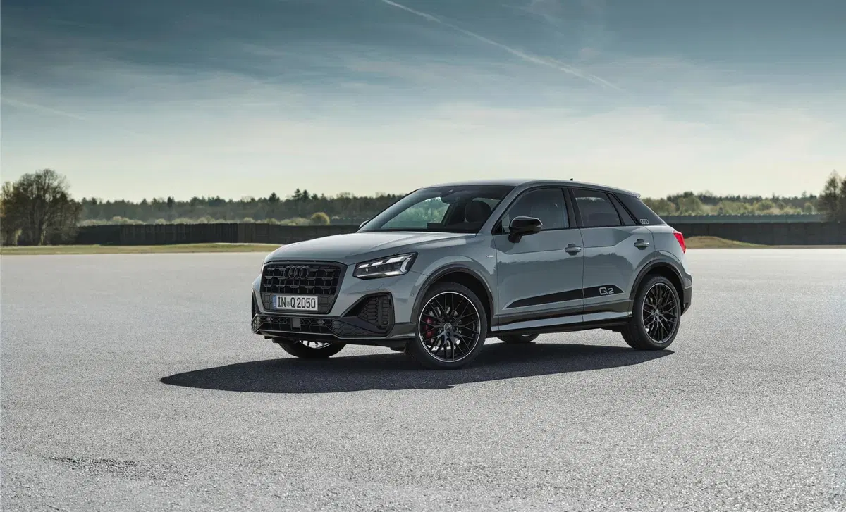 Audi Q2 (2016-->>) (8)