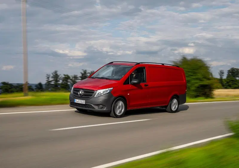Mercedes-Benz Classe eVito Furgone (2019-->>) (7)