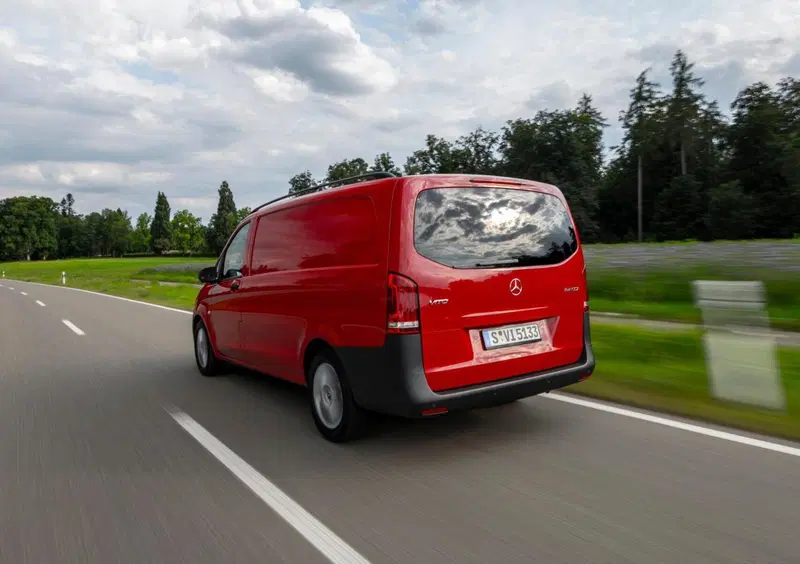 Mercedes-Benz Classe eVito Furgone (2019-->>) (4)