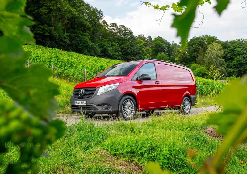 Mercedes-Benz Classe eVito Furgone (2019-->>) (6)