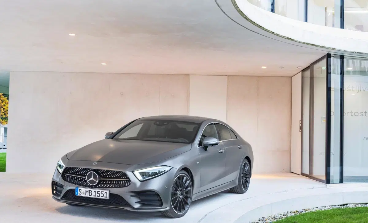 Mercedes-Benz CLS 350 d 4Matic Auto Premium Plus (31)