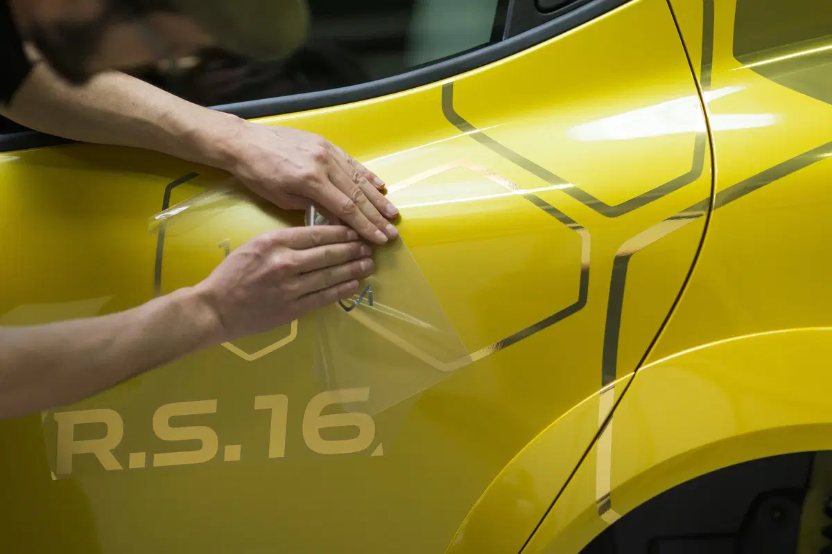 Renault Clio: svelata a Monaco la nuova R.S 16 (4)