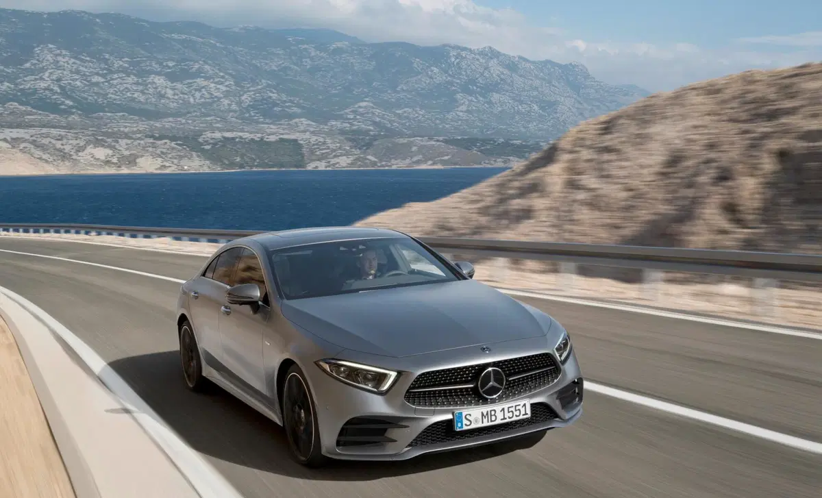 Mercedes-Benz CLS 350 d 4Matic Auto Premium Plus (45)