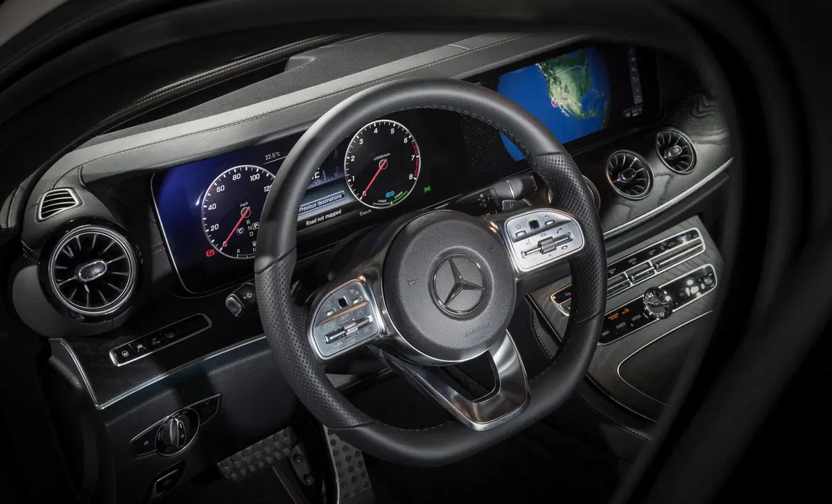 Mercedes-Benz CLS 350 d 4Matic Auto Premium Plus (38)