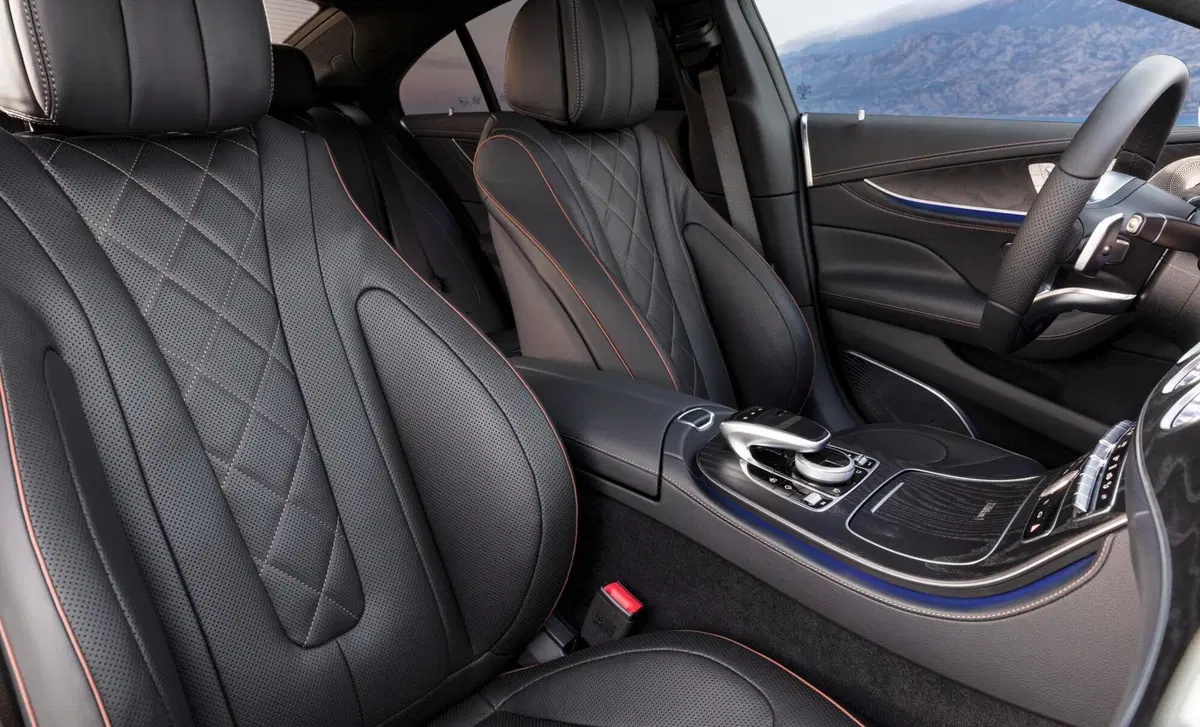 Mercedes-Benz CLS 350 d 4Matic Auto Premium Plus (41)