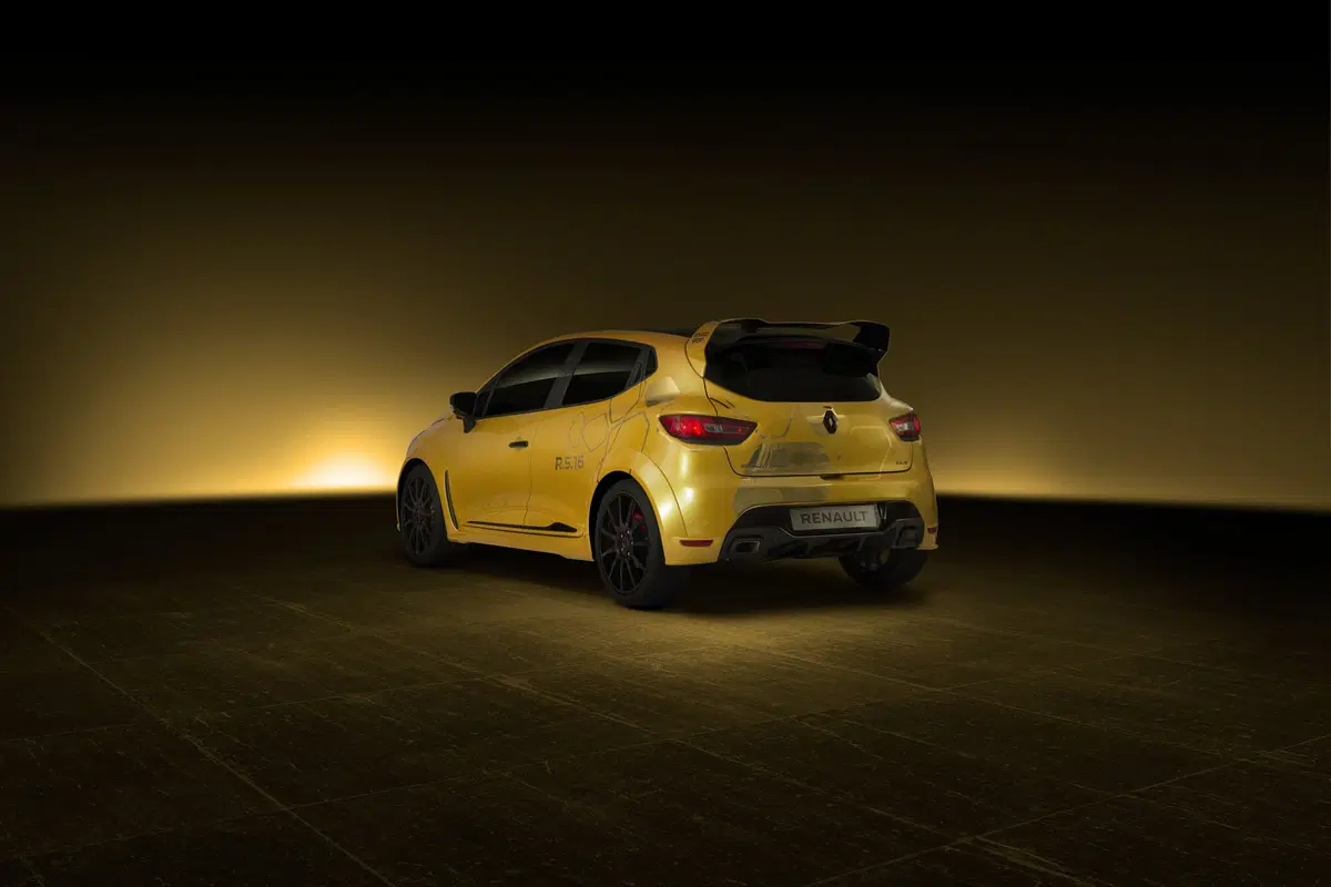 Renault Clio: svelata a Monaco la nuova R.S 16 (10)