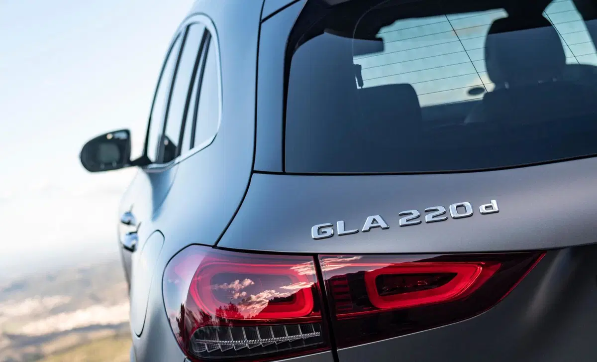 Mercedes-Benz GLA SUV 220 d Progressive Advanced 4matic auto (18)