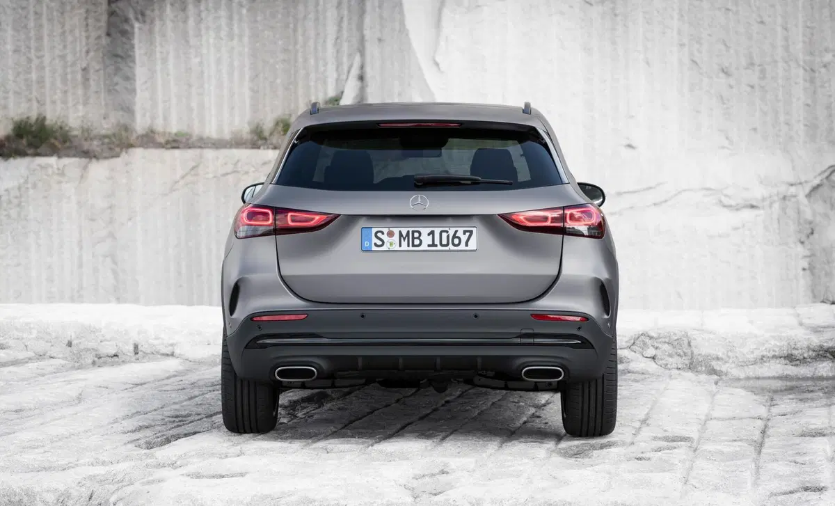 Mercedes-Benz GLA SUV 220 d Progressive Advanced 4matic auto (5)