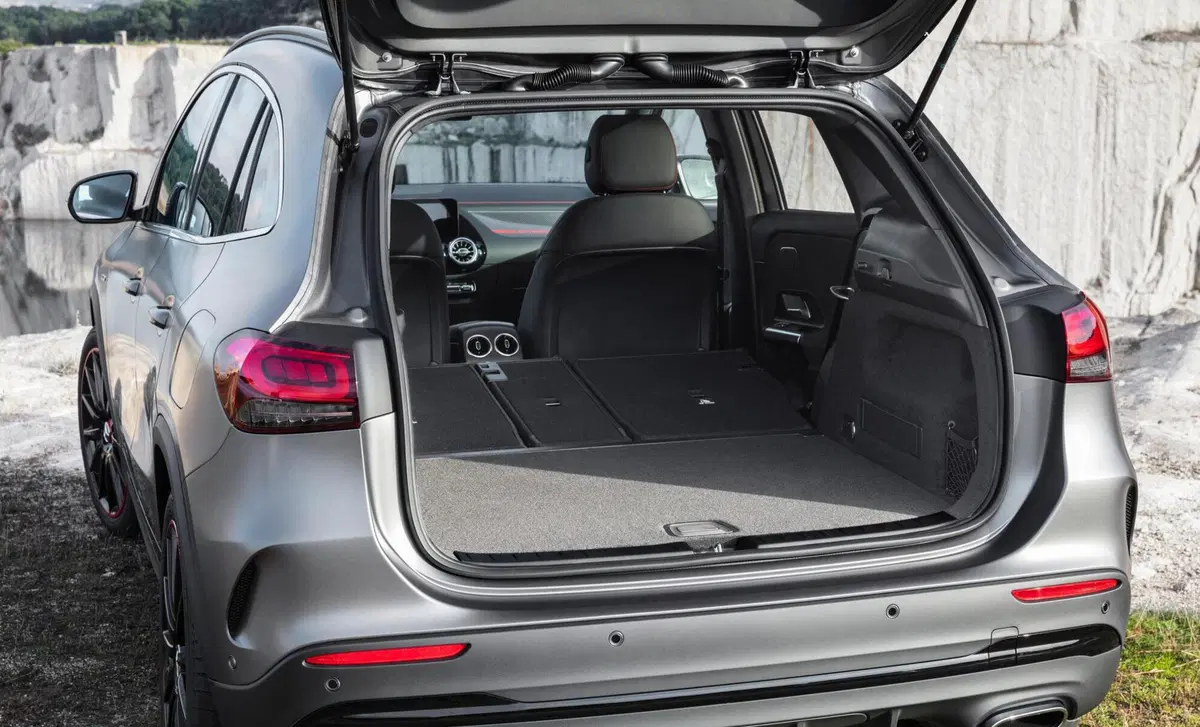 Mercedes-Benz GLA SUV 220 d Progressive Advanced 4matic auto (11)