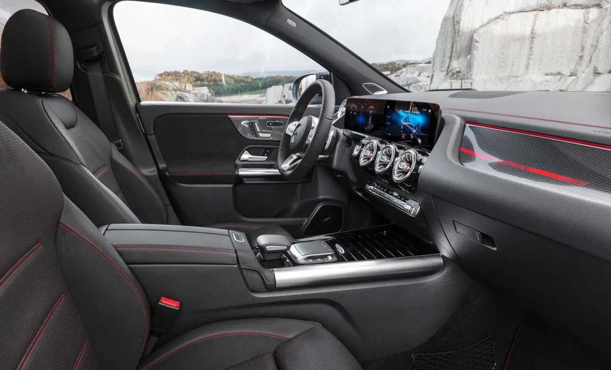 Mercedes-Benz GLA SUV 220 d Progressive Advanced 4matic auto (10)