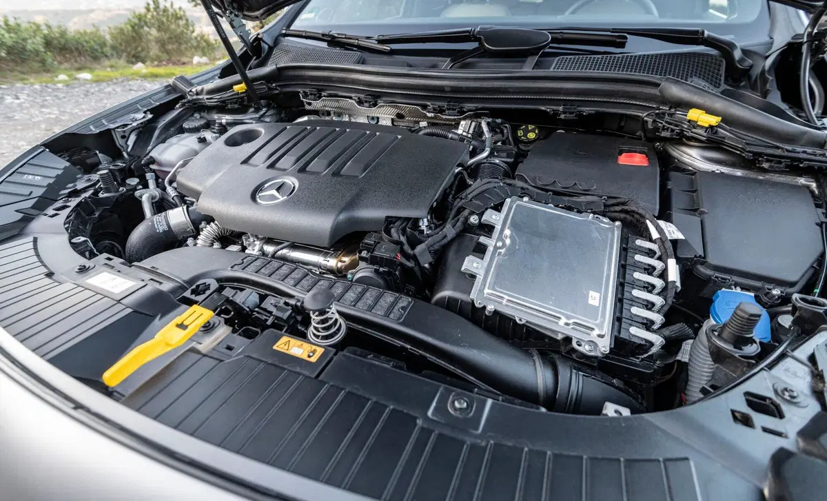 Mercedes-Benz GLA SUV 220 d Progressive Advanced 4matic auto (17)