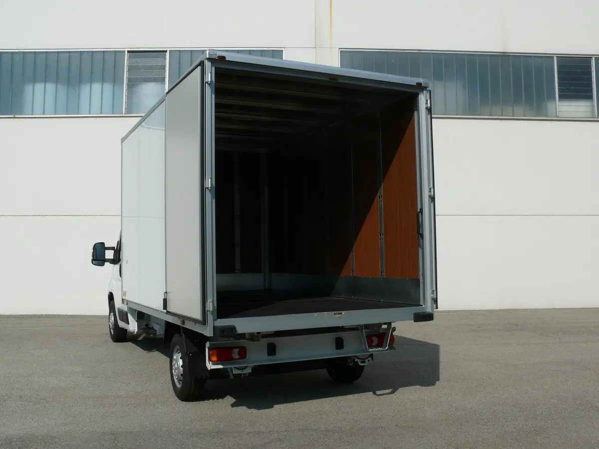 Peugeot Boxer Telaio 335 2.2 BlueHDi 140 S&S PLM Cassonato Premium (4)