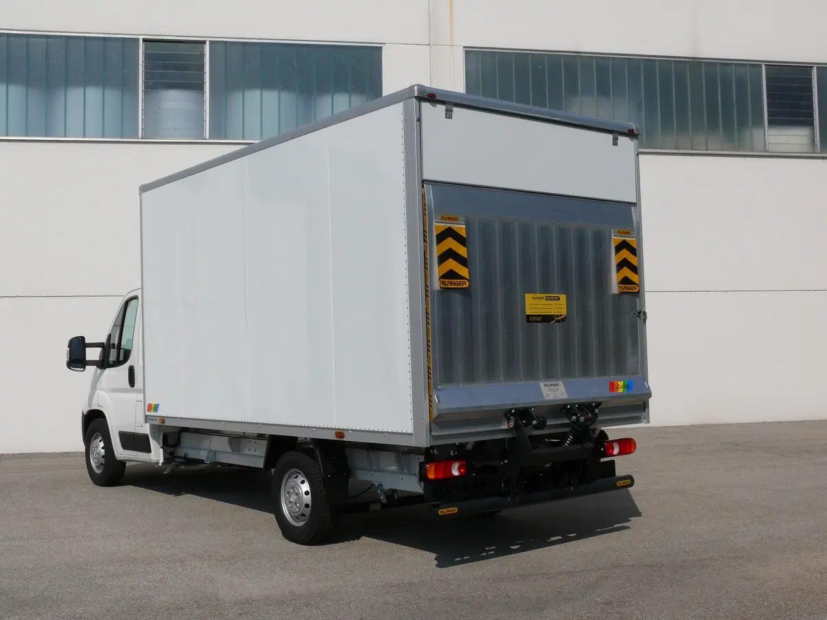 Peugeot Boxer Telaio 335 2.2 BlueHDi 140 S&S PLM Cassonato Premium (5)