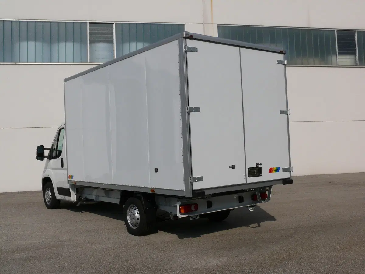 Peugeot Boxer Telaio 335 2.2 BlueHDi 140 S&S PLM Cassonato Premium (6)