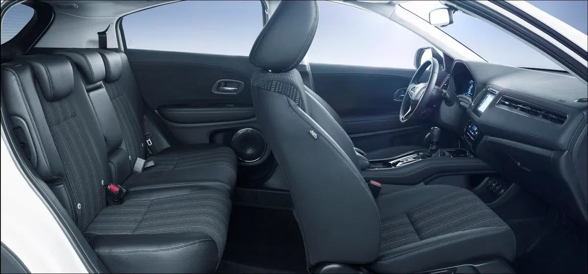 Honda HR-V 1.5 i-VTEC CVT Elegance Navi ADAS (12)