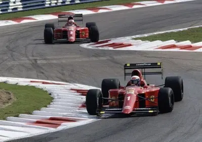 F1 '20 Noiosa & GP Revival '90 top, Monza: Prost e Mansell col ferro V12 dietro a Senna col V10 JAP [Zermiani in scia a Warwick cappottato - Lambo crash]