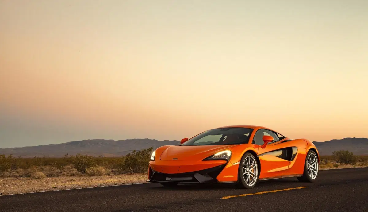 McLaren 540C (2016-20) (6)