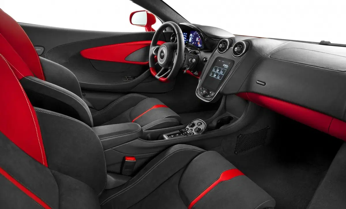 McLaren 540C (2016-20) (12)