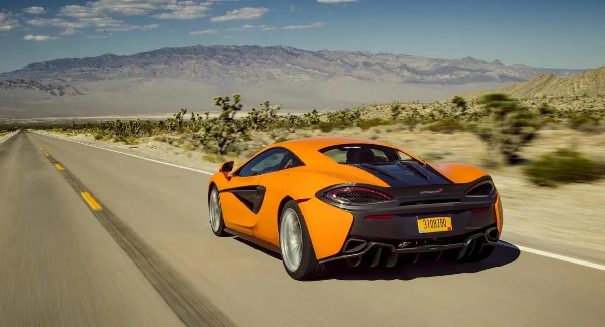 McLaren 540C (2016-20) (8)