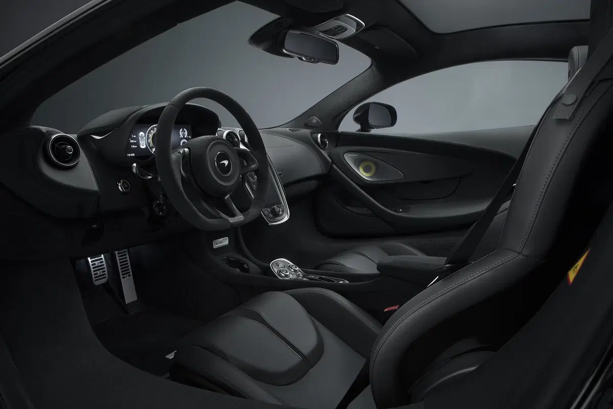 McLaren 570GT (2016-20) (14)