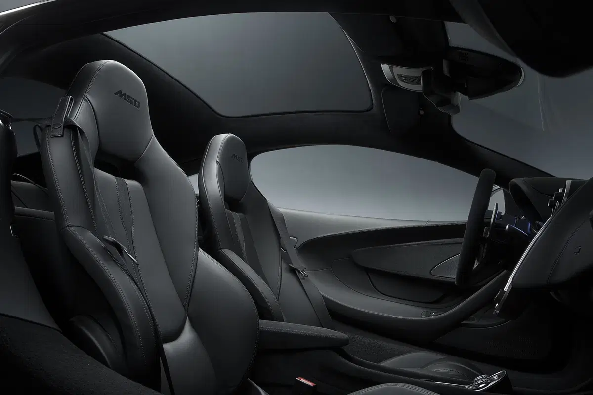 McLaren 570GT (2016-20) (16)