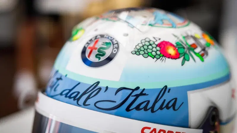 F1. Giovinazzi, il casco per Monza &egrave; una cartolina dell'Italia