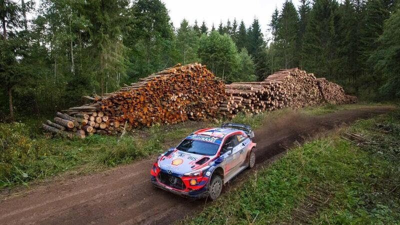 WRC 2020. Rally Estonia. In testa Tanak e Breen, Hyundai