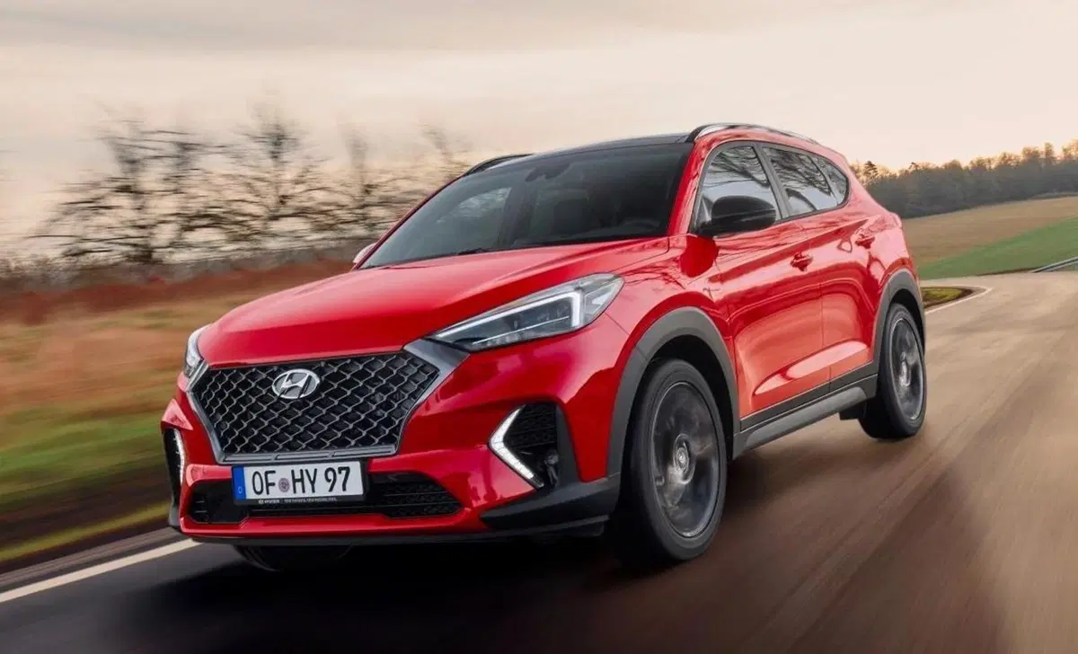 Hyundai Tucson 1.6 CRDi 136CV 48V XLine (6)