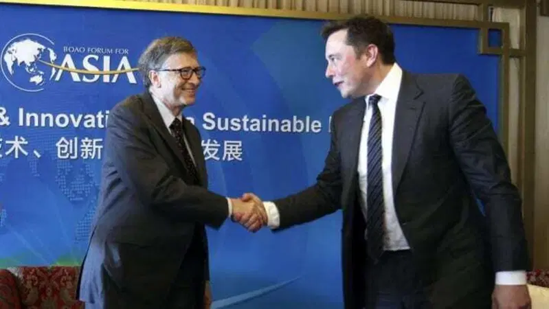 Bill Gates stronca Elon Musk su camion, treni e aerei elettrici