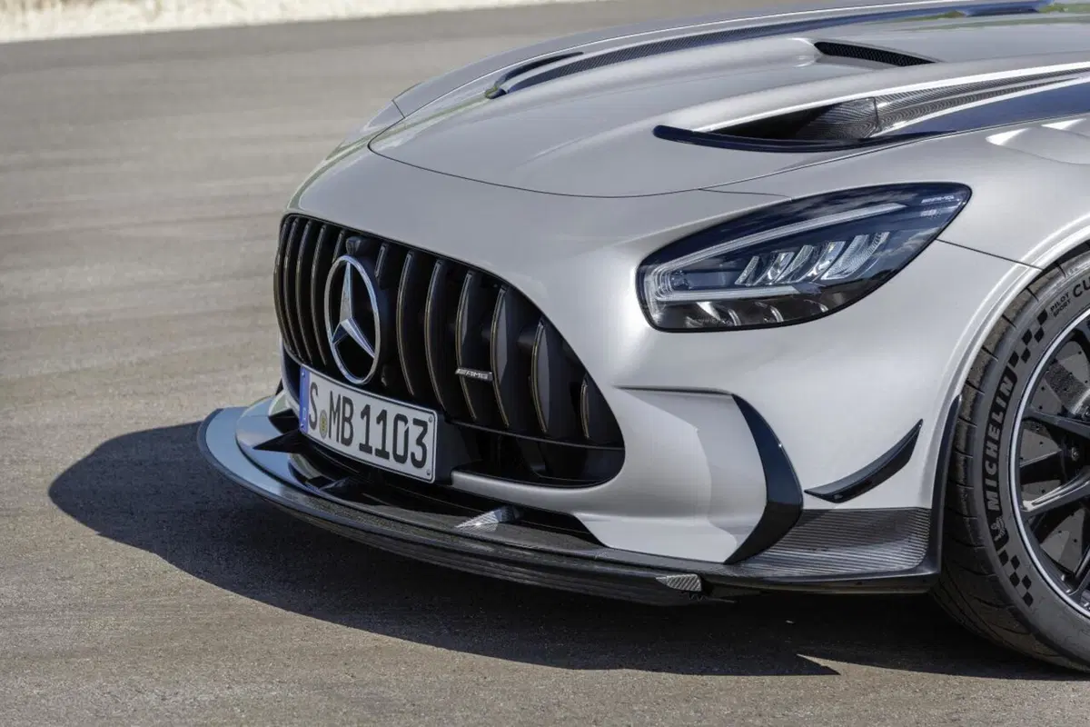Mercedes AMG GT Black Series: costa quasi 400.000 euro ma non la puoi comprare (45)