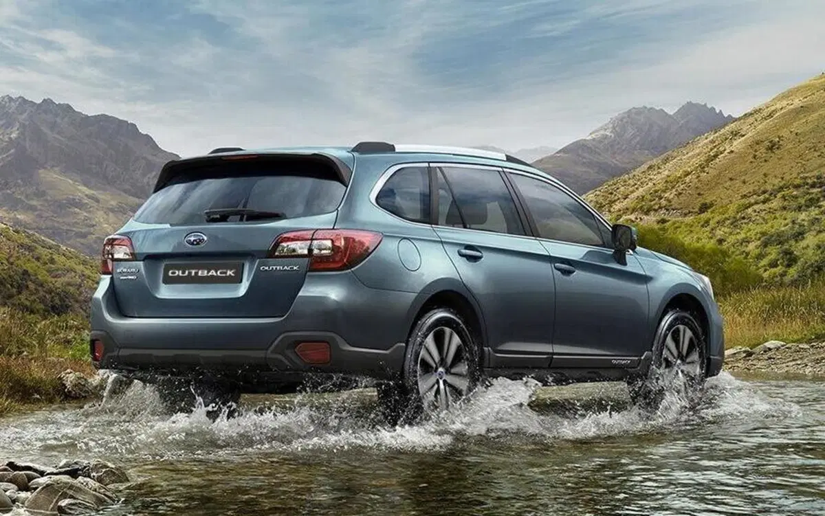 Subaru Outback 2.0d Lineartronic Unlimited (4)