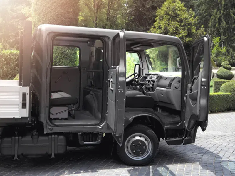 Nissan NT400 Cabstar 35.15 2.5 dCi 145 CV PL-DC-RG Cabinato